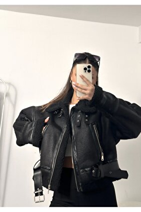 Jachetă de blană laminată neagră pentru femei