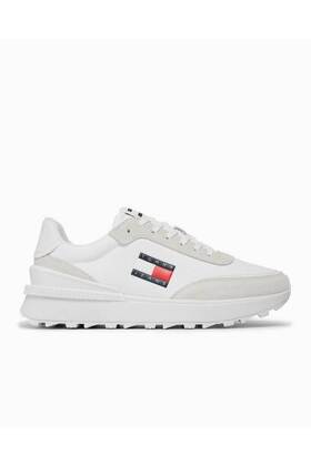 حذاء رياضي تكنيهال رانر منخفض الرقبة