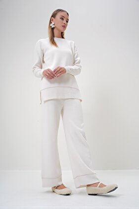 طقم بلوزة وبنطلون نسائي من Ecru برقبة دائرية وتفاصيل مخططة ALC-X12802