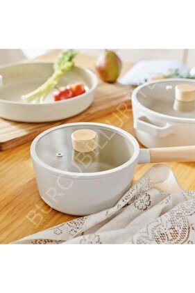 وعاء صلصة من الألومنيوم المصبوب مقاس 18 سم باللون البيج من فيكا