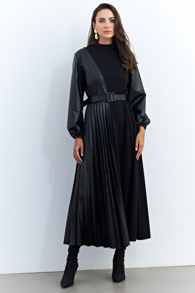 جلد صناعي أسود - فستان نسائي طويل ذو ثنيات MALZ100