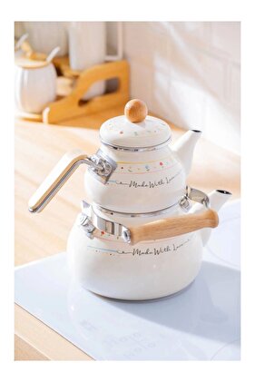 طقم إبريق شاي مطلي بالمينا مصنوع من الحب - 1/2 لتر