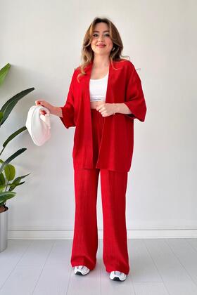 طقم قطني مزدوج باللون الأحمر