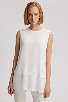 Pleated Sleeveless Dressing