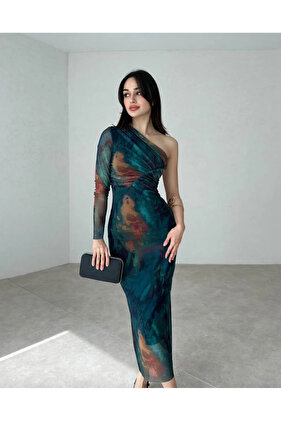 فستان ليندا فاشن باللون الأزرق الداكن من التول