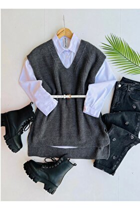 V-nyakú kötöttáru Thessaloniki pulóver - 65 cm elülső hossz, 70 cm hátsó hossz, szélessége 50 cm