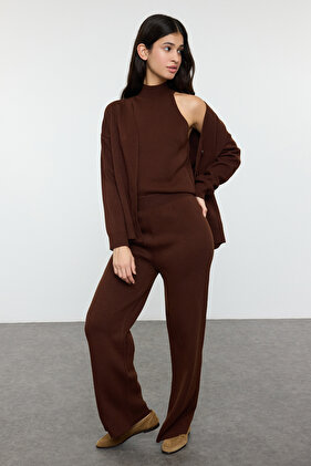 Brown V-Neck 3-Piece Knitwear Bottom - Top Set Twoaw25Au00035