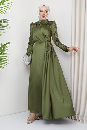 فستان سهرة من الساتان مزين بالترتر والأكمام باللون الأخضر الفاتح 1660