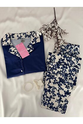 طقم بيجامة ناعمة بتفاصيل طية صدر السترة باللون الأزرق الداكن مكون من قطعتين