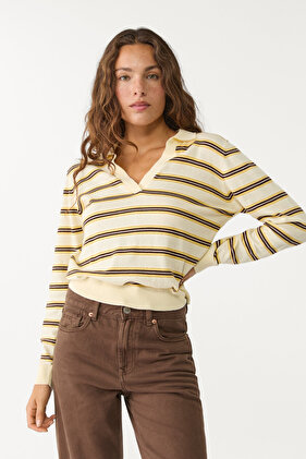 Çizgili polo yaka triko t-shirt