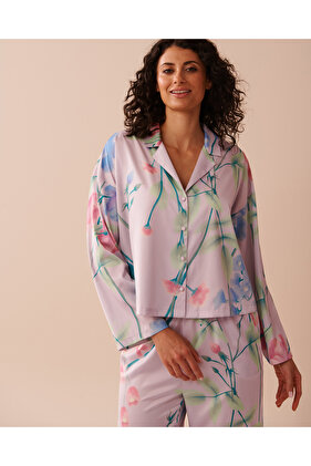 قميص ساتان بطبعة حديقة اللافندر بأزرار