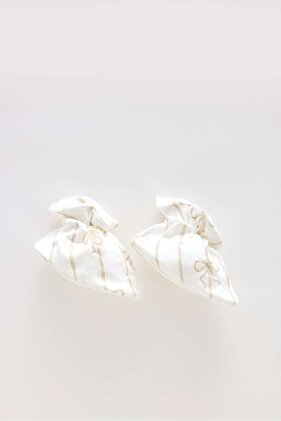 حذاء قطني 100% - شريط / بيج