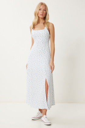 فستان نسائي محبوك باللون الأزرق والأبيض بقصة منخفضة وزهرية مجعدة UB00327