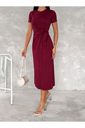 فستان بحزام بأكمام قصيرة