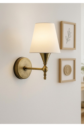 شمعدان نوفا الأصلي ذو اللون العتيق المطلي، لا يعمل بالبطارية