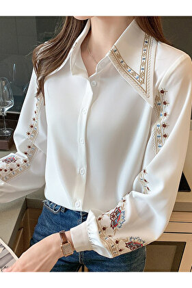 طوق تطريز القميص