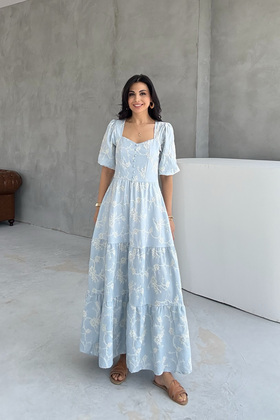 فستان مرسيليا أزرق مطرز بأكمام بالون