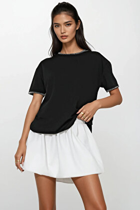 Ženska crna bluza s okruglim izrezom, šivanim šavovima i opuštenim krojem ALC-X11840