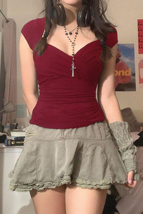 عادي عنابي الحبيب الرقبة قصيرة الأكمام بلوزة المرأة