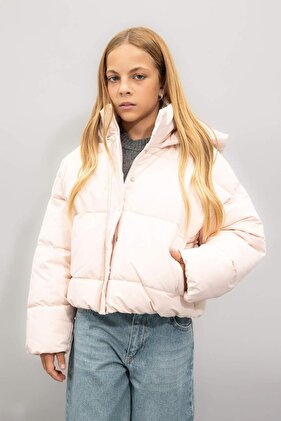 معطف منفوخ للفتيات مقاوم للماء مع غطاء للرأس ومشبك C5487A824AU