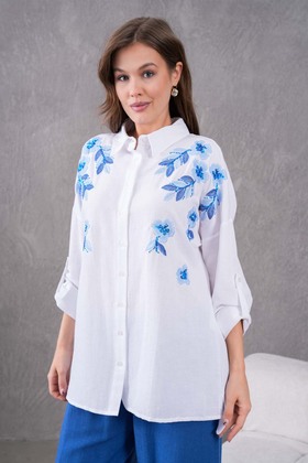 قميص وبنطلون كبير الحجم من الكتان المطرز بنقشة الزهور