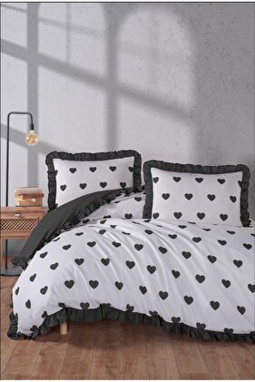 Çift kişilik nevresim takımı black love fırfırlı