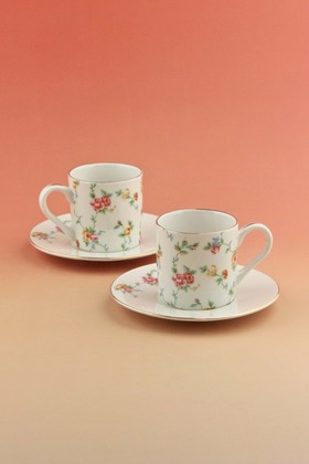 طقم فناجين قهوة مزدوج مطلي بالذهب من ميني فلاور