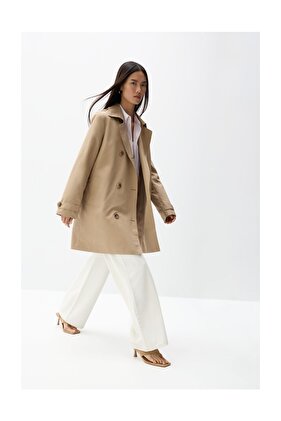 Damska trencz oversize z paskiem