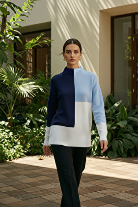 Blue Color Blocked High Collar Knitwear Sweater TCTAW22AK0054