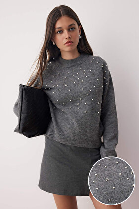 Pulover antracit din material moale cu pietricile și perle TWOAW26KZ00154