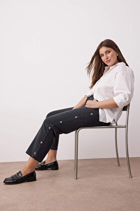 Чорні джинси з високою талією та великим розміром TBBAW26CJ00044