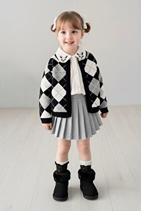 طقم تريكو للفتيات مكون من 3 قطع بتفاصيل ياقة أرنب - أسود