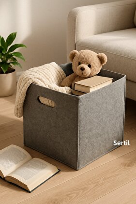 صندوق تخزين منظم من اللباد داخل الخزانة باللون الرمادي