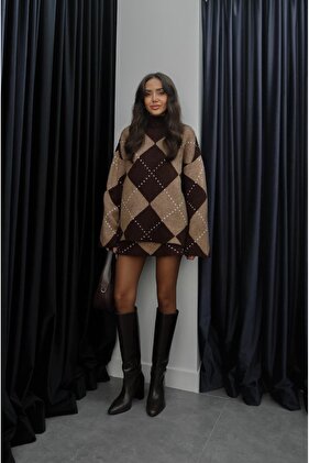 Camel Caridi Baklava mintás szoknya pulóver szett