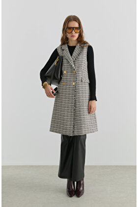 Püsküllü Siyah Tüvit Yelek