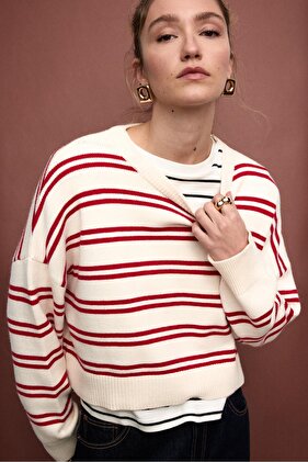 Çizgili crop triko kazak