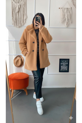 Palton de pluș cu nasturi căptușit