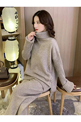 Kadın Fitilli Yaka Saç örgü desenli Yanlardan yırtmaçlı Triko Takım