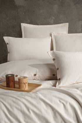 100% Cotton Double Buttoned Duvet Cover Set