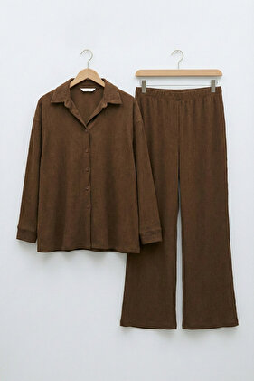 Relaxed Fit Buttoned Shirt and Wide-Leg Pants Set