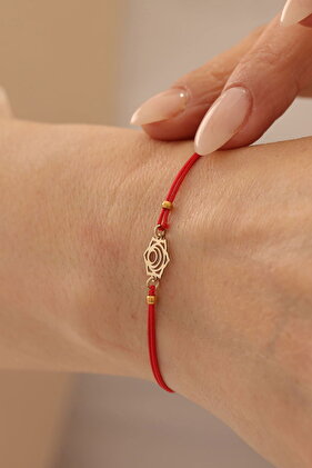 14 Ayar Altın Sakral Çakra Kırmızı İpli Bileklik
