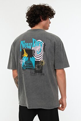 تي شيرت أنثراسايت كبير الحجم مطبوع برقبة دائرية - كم قصير، حمض مغسول TMNSS22TS0838