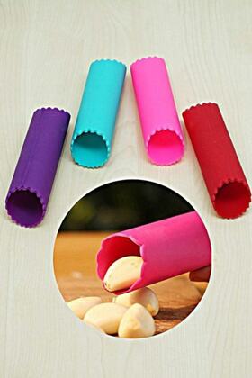 مقشرة الثوم الملونة من السيليكون