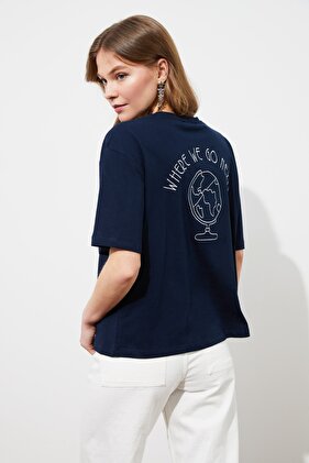 Navy Blue 100% Cotton Back Embroidered Relaxed/Wide Relaxed Cut Crew Neck Knitted T-Shirt TWOSS20TS0121