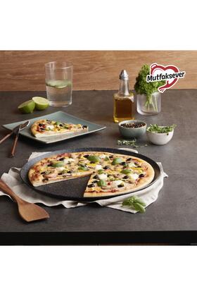 مقلاة بيتزا باللون الرمادي من Mutfaksever Biogranit