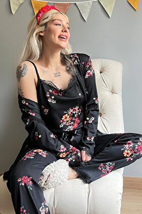 Floral Print Robe Pegasus Pajama Set