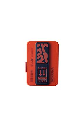 کاور و قاب نارنجی iPhone 15 Pro Max Skinarma - کد 764872070