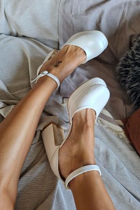 کفش کلاسیک سفید زنانه چرم مصنوعی Topukla Footwear - کد 766322475