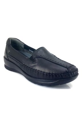 کفش کژوال مشکی زنانه چرم طبیعی پاشنه کوتاه ( 4 - 1 cm ) پاشنه ساده کد 767115505
