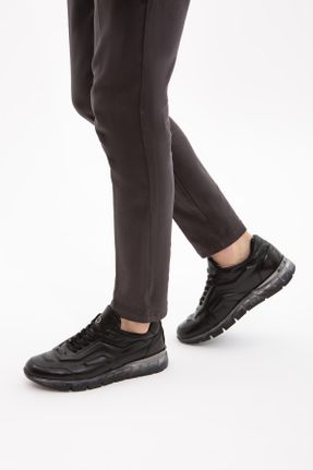 کفش کژوال مشکی مردانه چرم طبیعی پاشنه کوتاه ( 4 - 1 cm ) پاشنه ساده کد 358640786